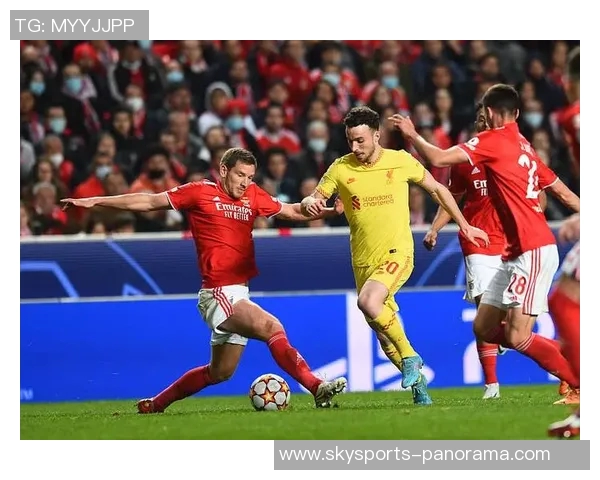 意甲激战利物浦与本菲卡战平点球大战引发争议判罚引全场沸腾