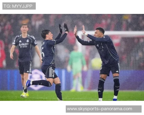 足总杯精彩对决皇马逆转多特蒙德补时绝杀引爆全场热情