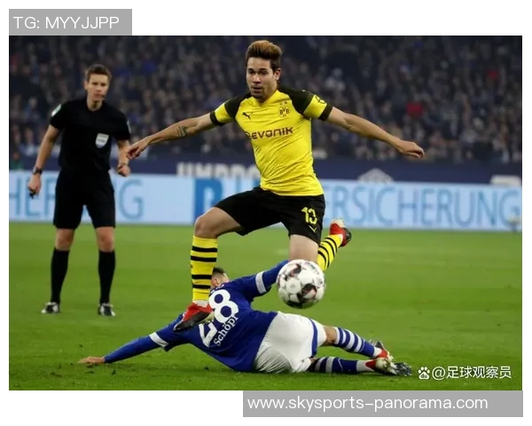 国王杯激战多特蒙德逆转AC米兰争议判罚引发全场沸腾