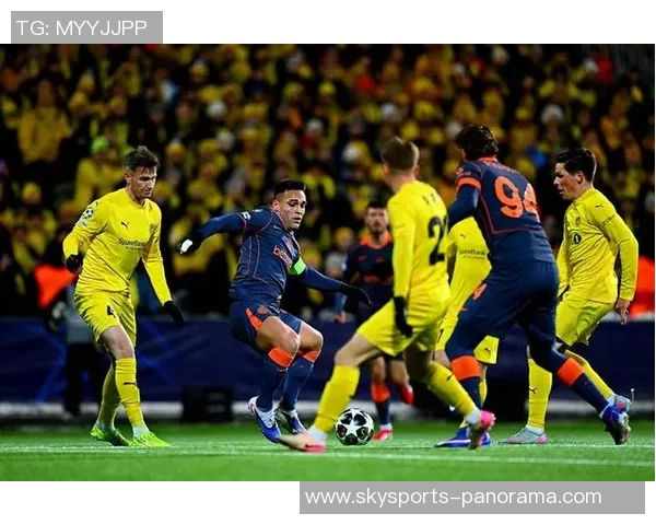 国米友谊赛大胜多特蒙德红牌争议引发全场热议与精彩集锦